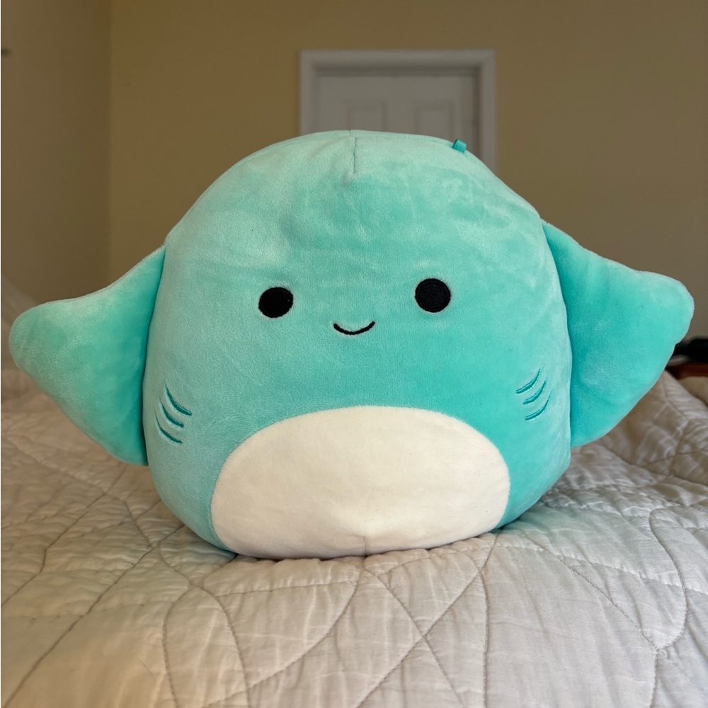 Squishmallows 8” Maggie Stingray 2020 Plush Toy RARE